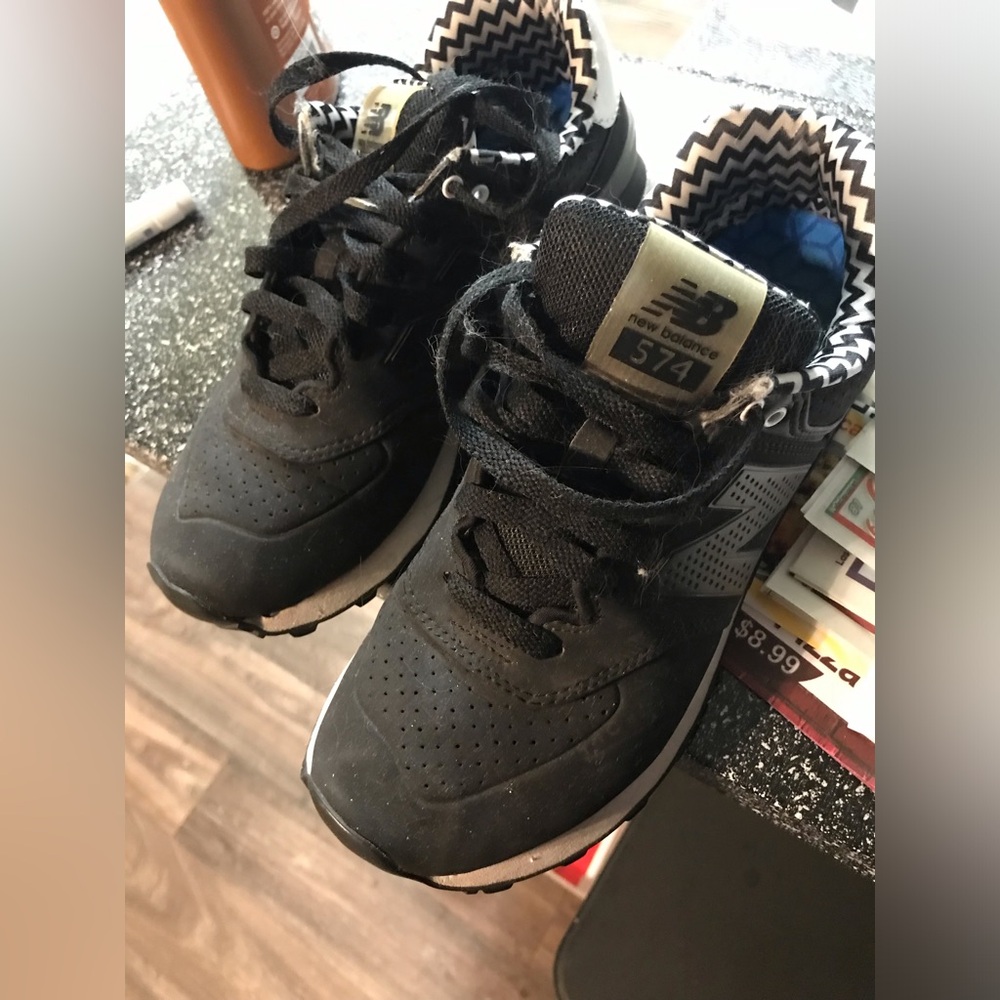 New balance 474 like new black shoes
